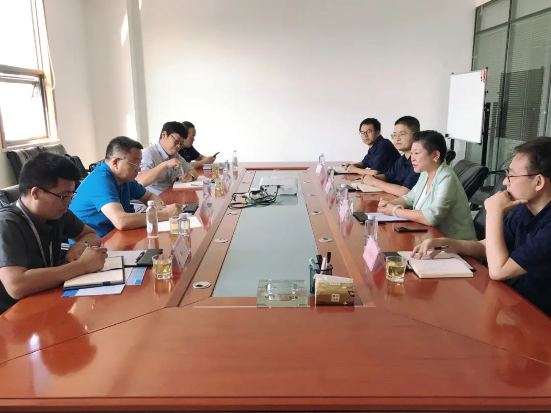 企業(yè)動(dòng)態(tài)  熱烈歡迎藍(lán)曉科技領(lǐng)導(dǎo)一行蒞臨中鈉儲(chǔ)能參觀考察7.jpg